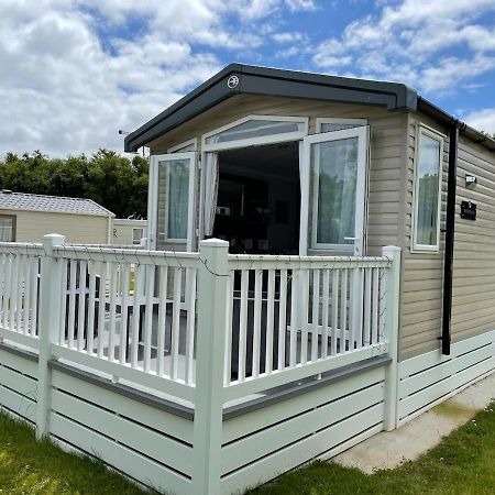 Luxury Caravan Cornwall Sleeps 4 Countryside View سانت أوستيل المظهر الخارجي الصورة