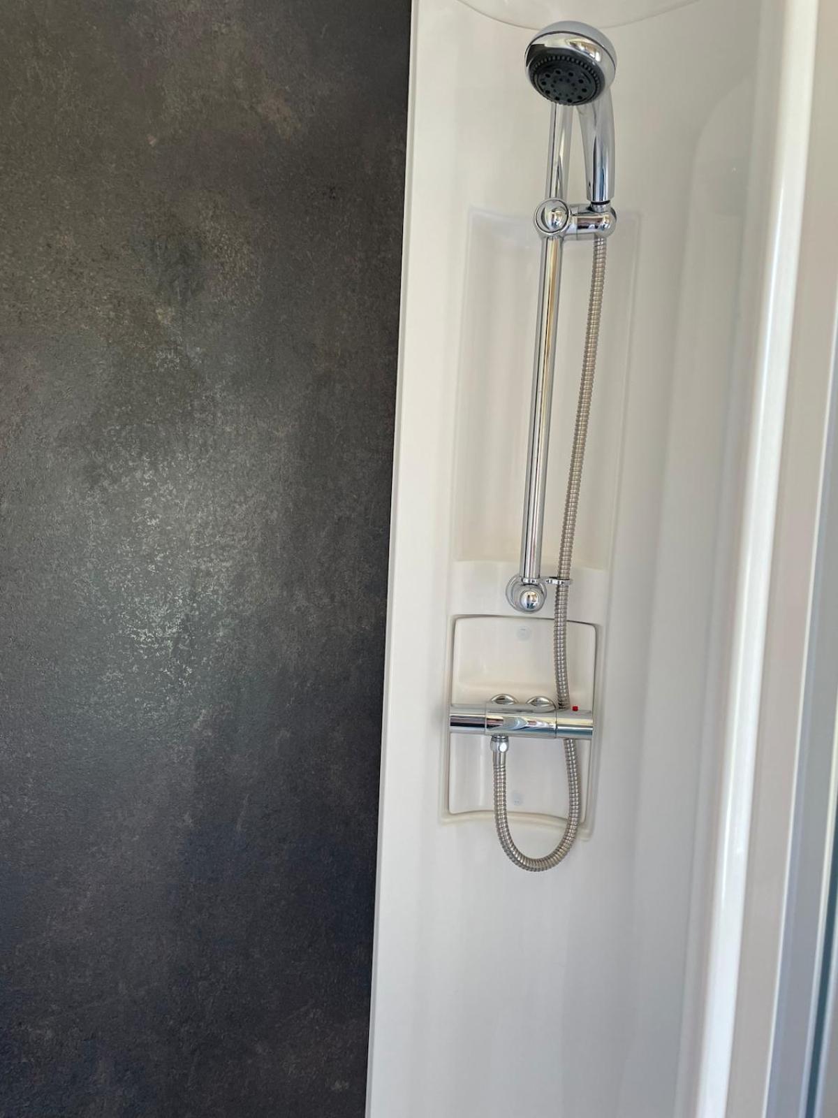 Luxury Caravan Cornwall Sleeps 4 Countryside View سانت أوستيل المظهر الخارجي الصورة